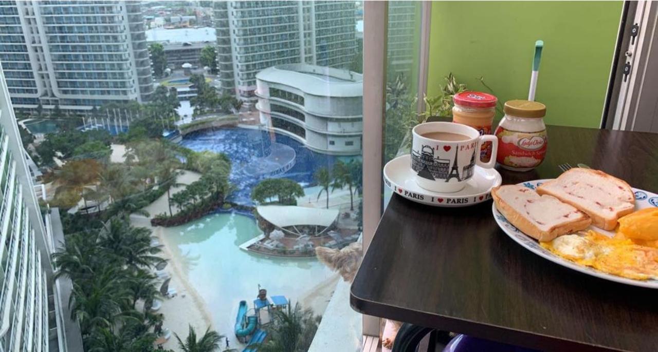 Azure Urban Resort Paranaque City Extérieur photo