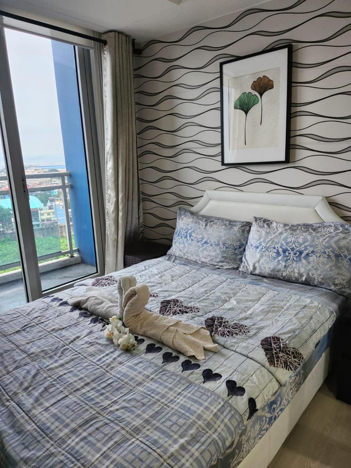 Azure Urban Resort Paranaque City Extérieur photo
